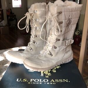 U.S. Polo Assn. Women's White Quilted Winter Boots
